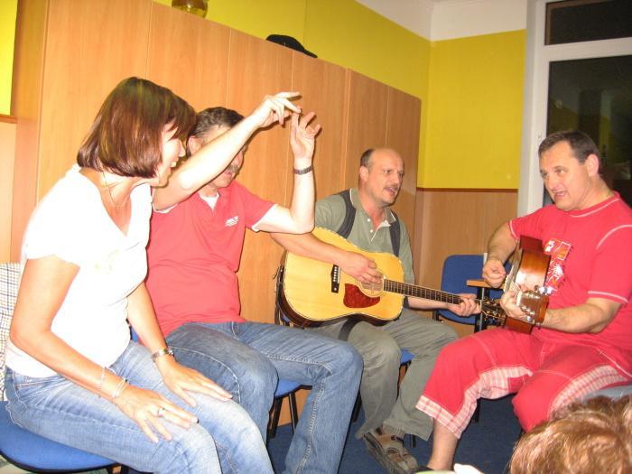 2006